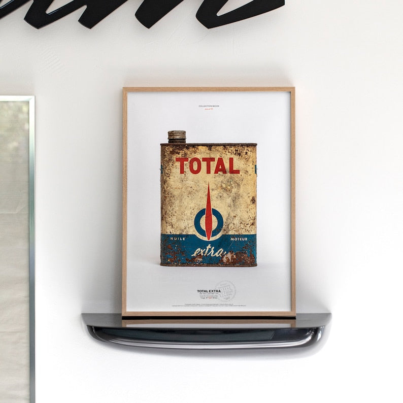 Vintage Oil Can Poster: A Collector's Dream for Car Enthusiasts